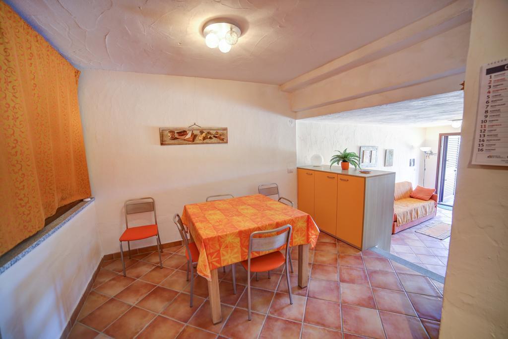 Delia Apartments San Teodoro  Exterior foto